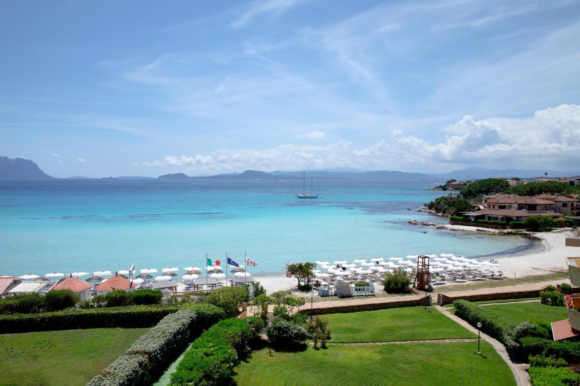 Hotel Castello Golfo Aranci Esterno foto