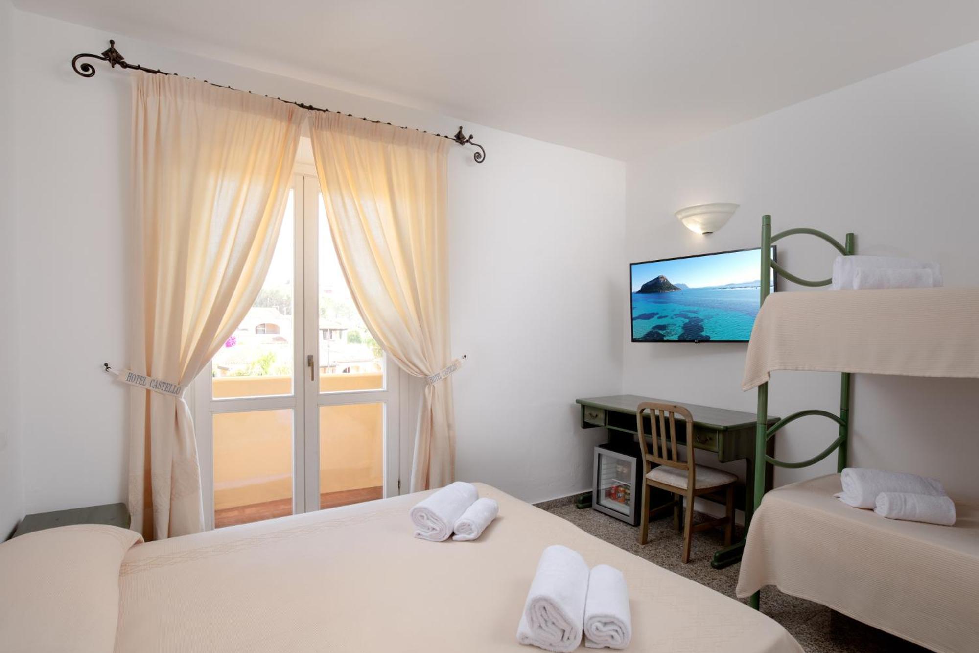Hotel Castello Golfo Aranci Esterno foto
