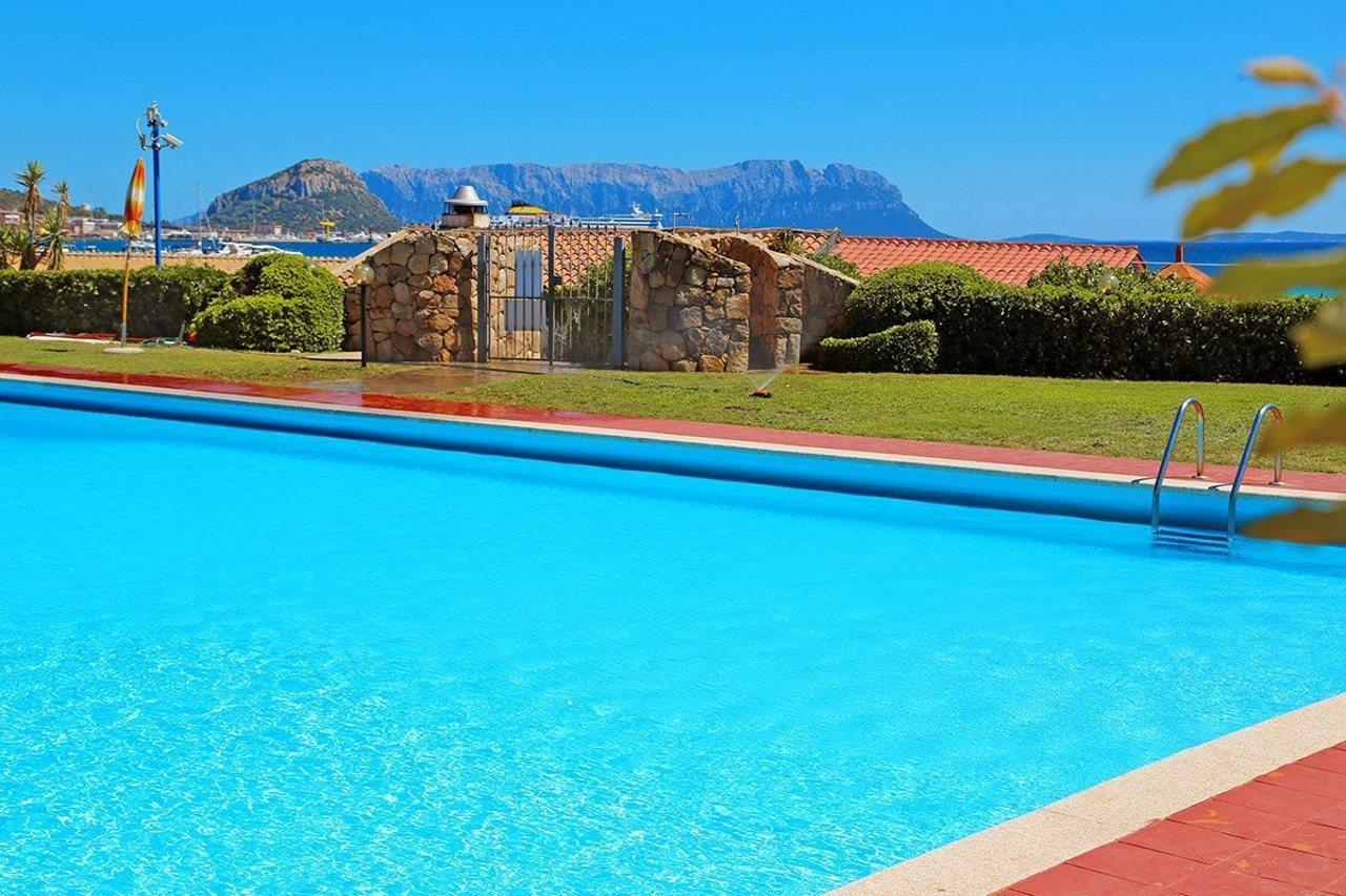 Hotel Castello Golfo Aranci Esterno foto