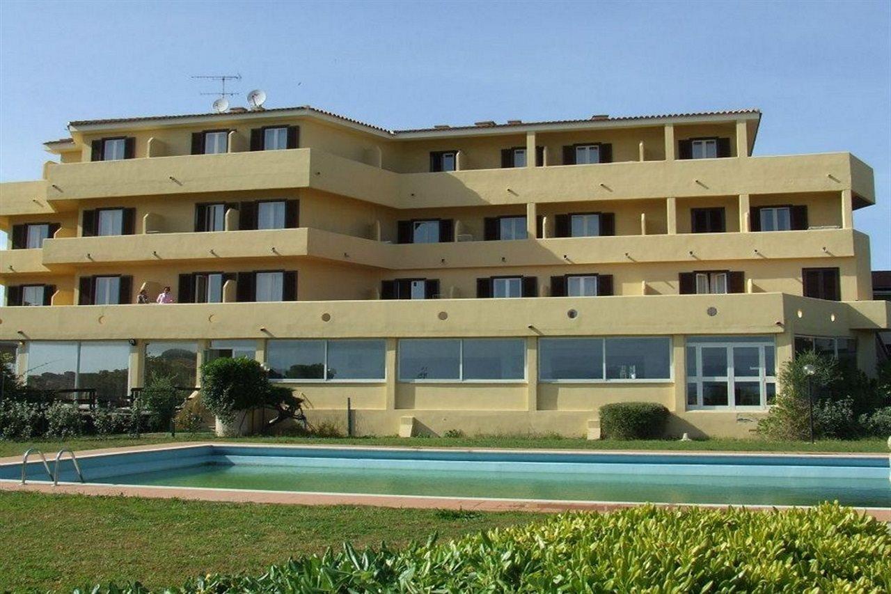 Hotel Castello Golfo Aranci Esterno foto